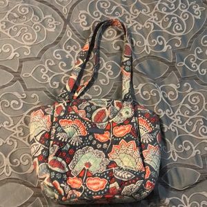 Vera Bradley Nomadic Floral Blossoms Glenna Purse
